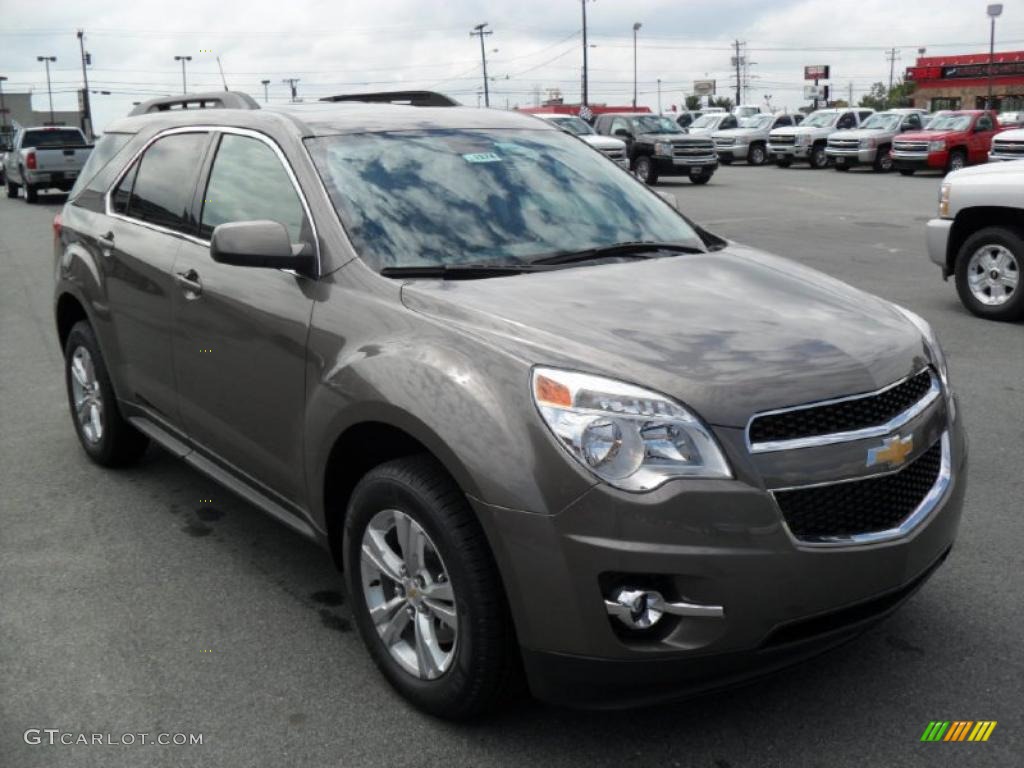 2010 Equinox LT - Mocha Steel Metallic / Jet Black/Brownstone photo #5