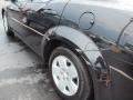 Brilliant Black Crystal Pearl - Avenger SXT Photo No. 4
