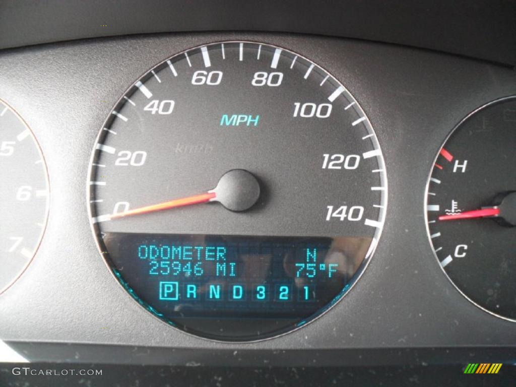 2006 Impala LT - White / Ebony Black photo #10