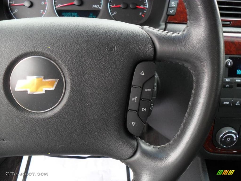 2006 Impala LT - White / Ebony Black photo #12