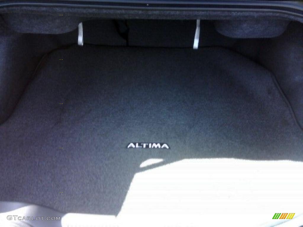 2010 Altima 2.5 S Coupe - Super Black / Charcoal photo #10