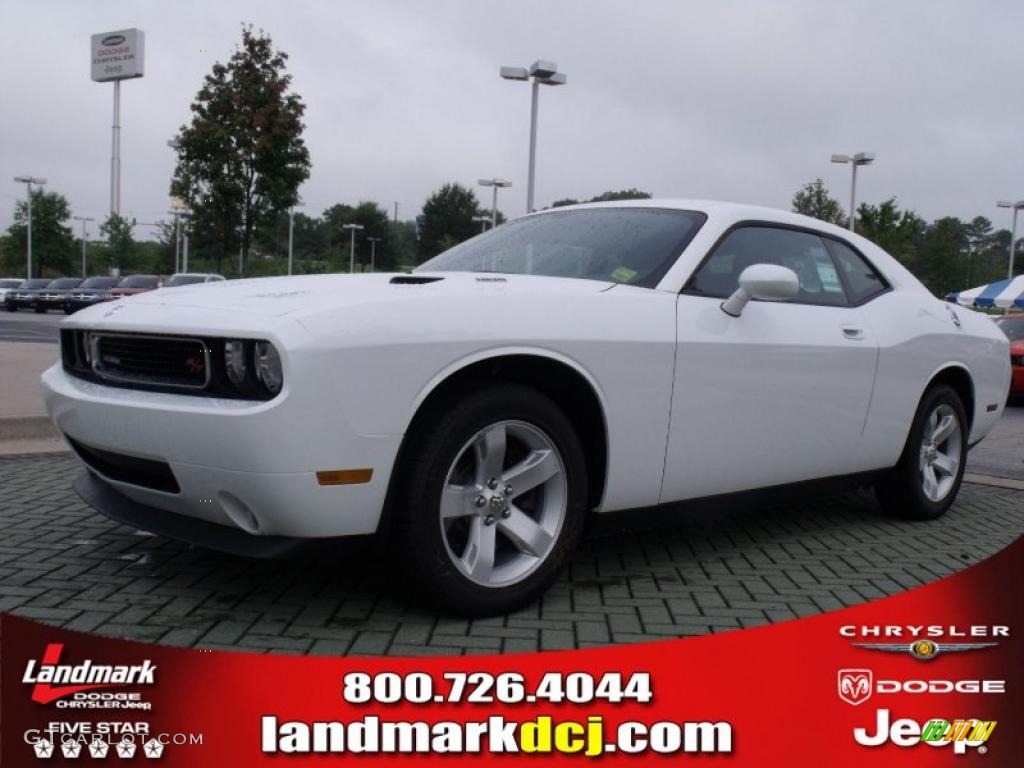 2010 Challenger R/T - Stone White / Dark Slate Gray photo #1