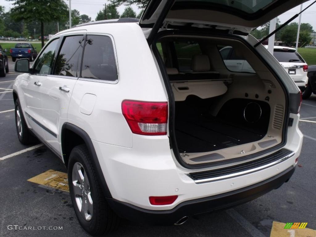 2011 Grand Cherokee Limited - Stone White / Black/Light Frost Beige photo #9