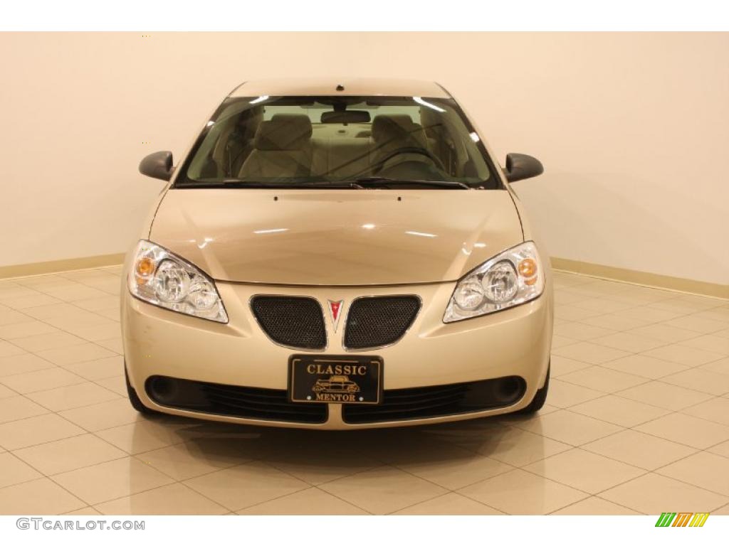 2007 G6 Sedan - Sedona Beige Metallic / Light Taupe photo #2