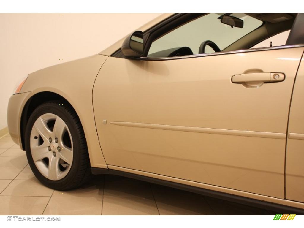 2007 G6 Sedan - Sedona Beige Metallic / Light Taupe photo #21