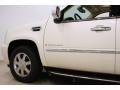 White Diamond - Escalade AWD Photo No. 25