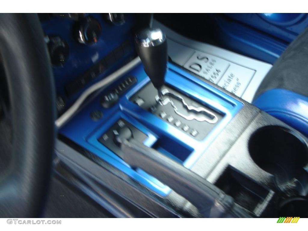 2007 Nitro SXT 4x4 - Electric Blue Pearl / Dark Slate Gray photo #70