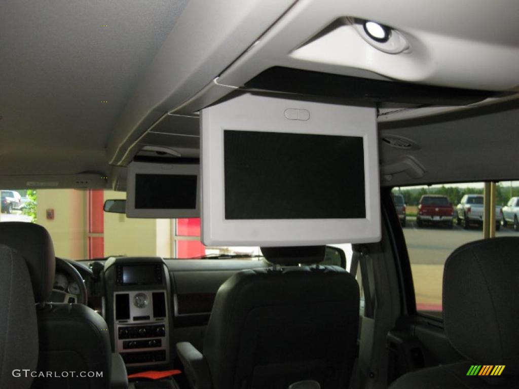 2008 Town & Country Touring Signature Series - Clearwater Blue Pearlcoat / Medium Slate Gray/Light Shale photo #26