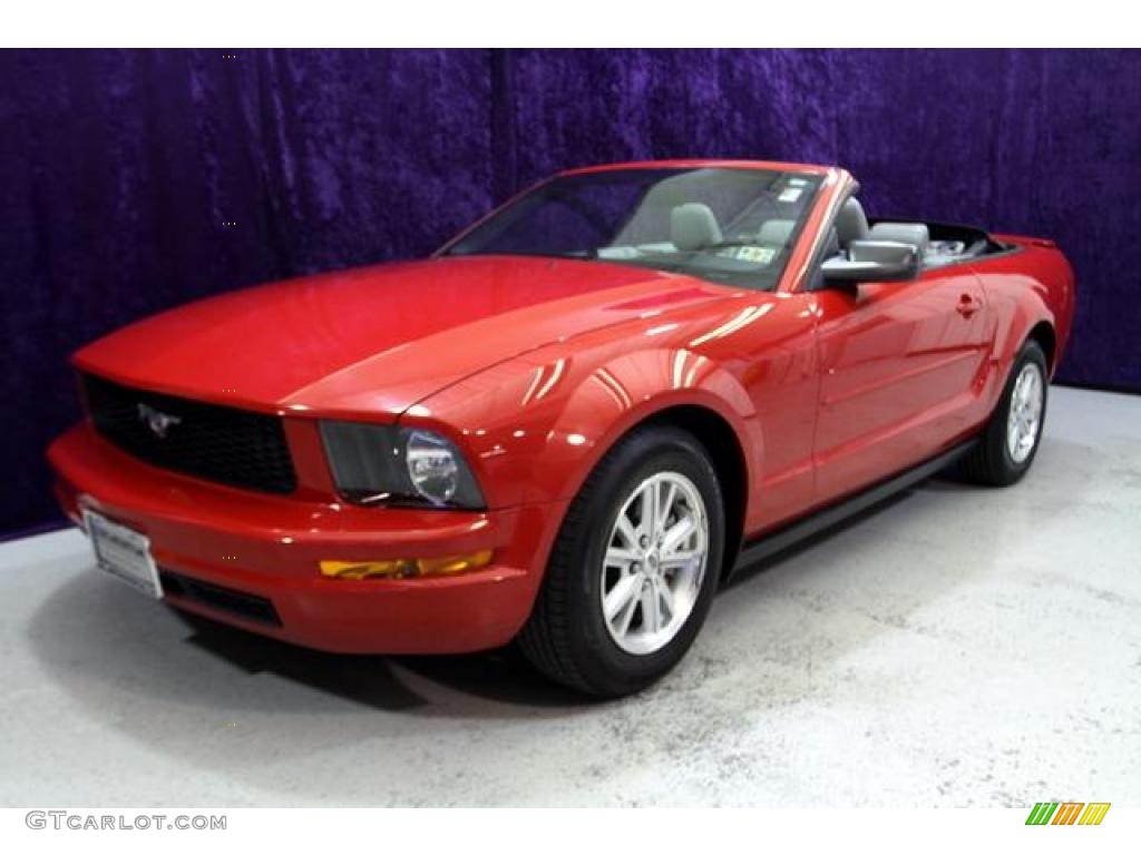 2007 Mustang V6 Premium Convertible - Torch Red / Light Graphite photo #34