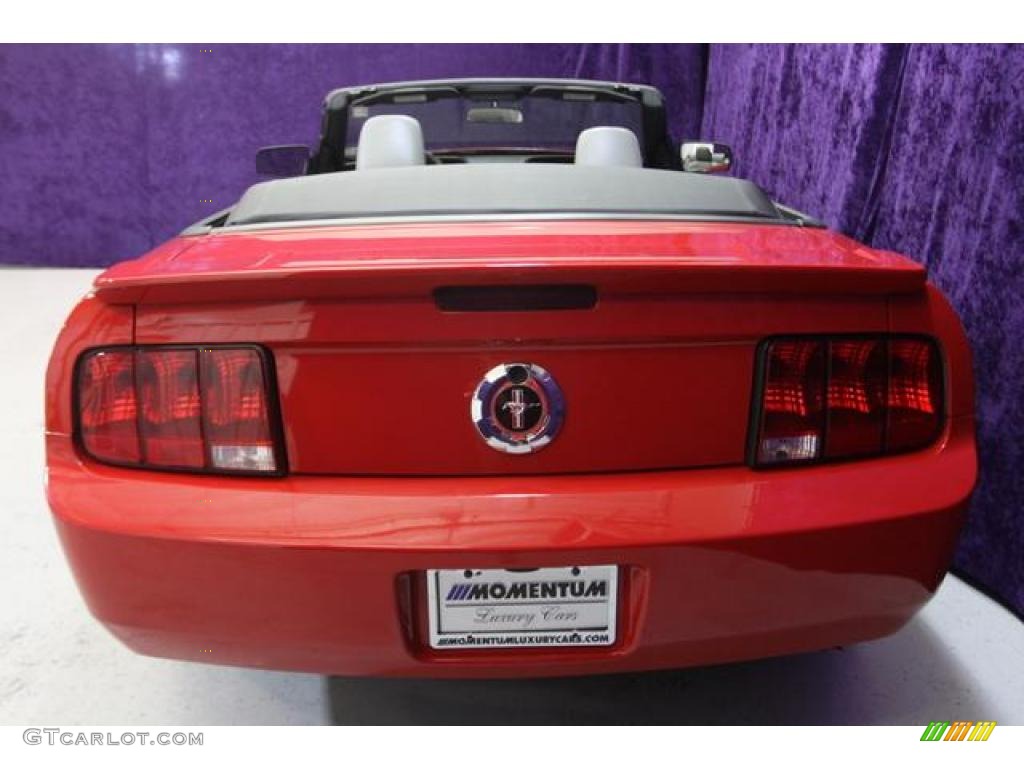 2007 Mustang V6 Premium Convertible - Torch Red / Light Graphite photo #36