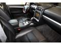 Basalt Black Metallic - Cayenne Turbo Photo No. 27