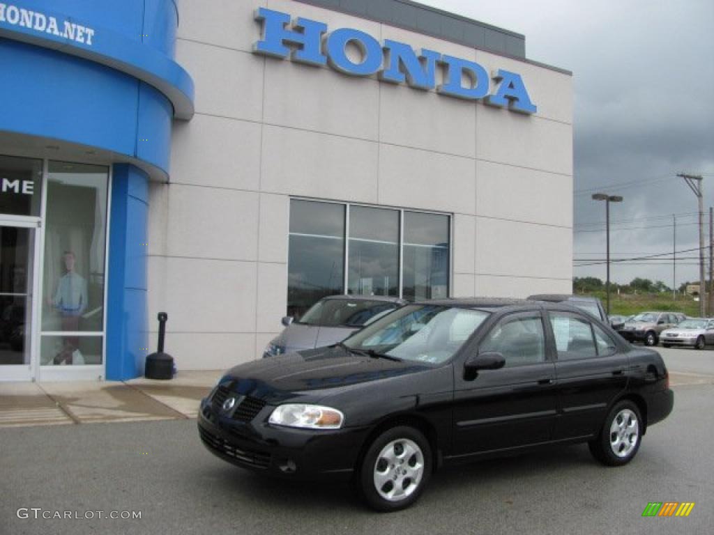 2005 Sentra 1.8 - Blackout / Taupe photo #1