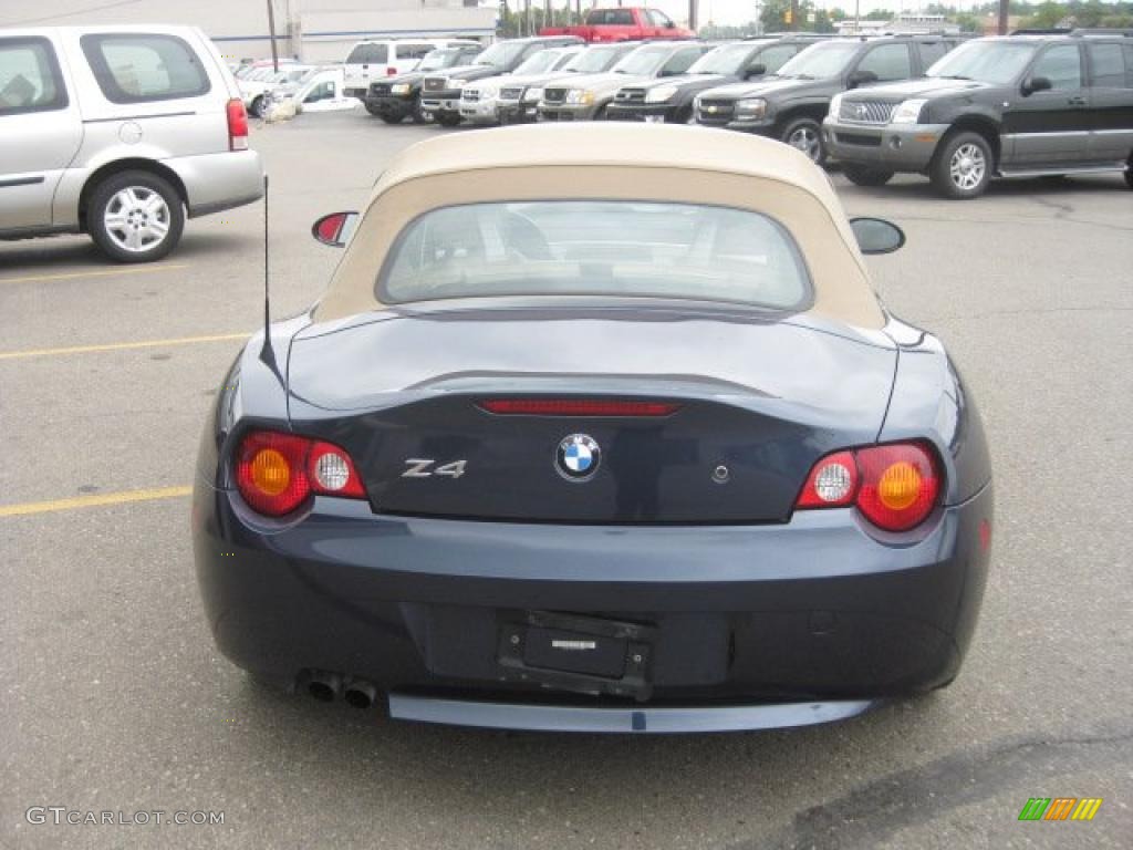 2004 Z4 2.5i Roadster - Toledo Blue Metallic / Beige photo #4