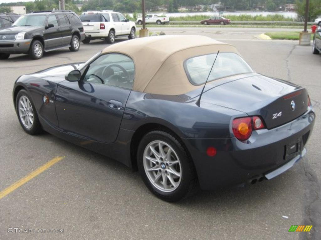 2004 Z4 2.5i Roadster - Toledo Blue Metallic / Beige photo #5