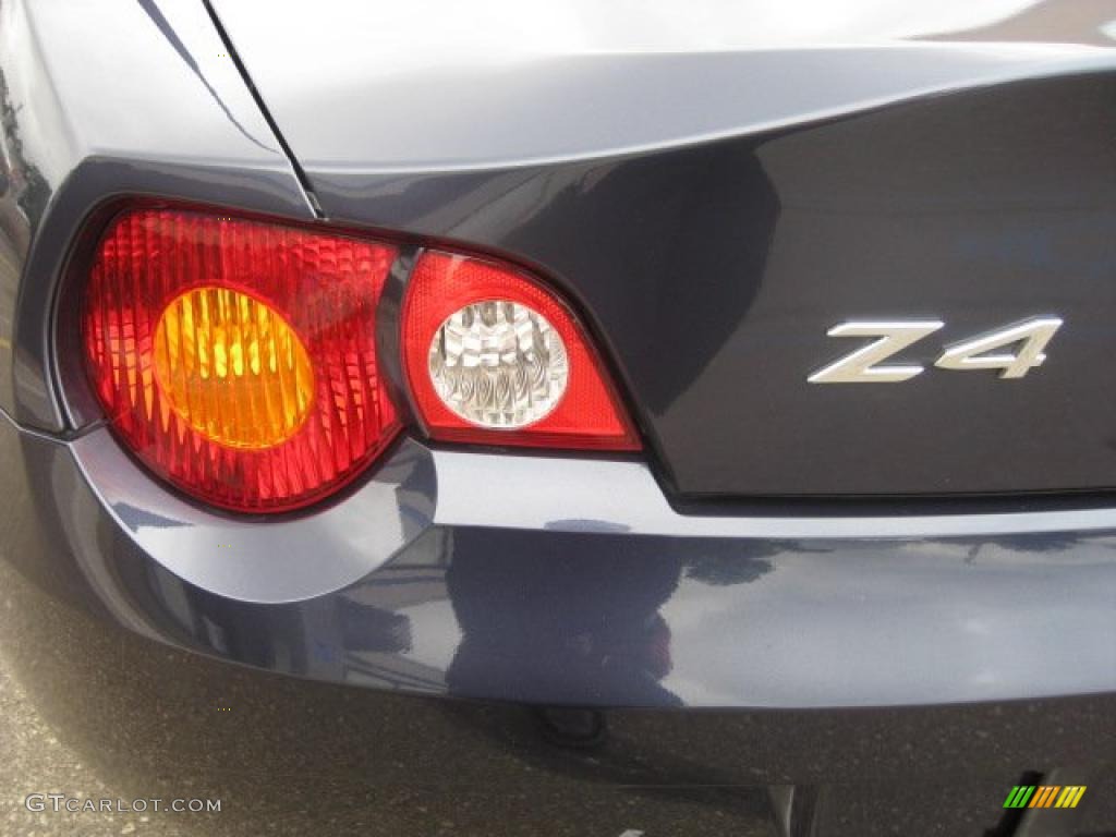 2004 Z4 2.5i Roadster - Toledo Blue Metallic / Beige photo #14