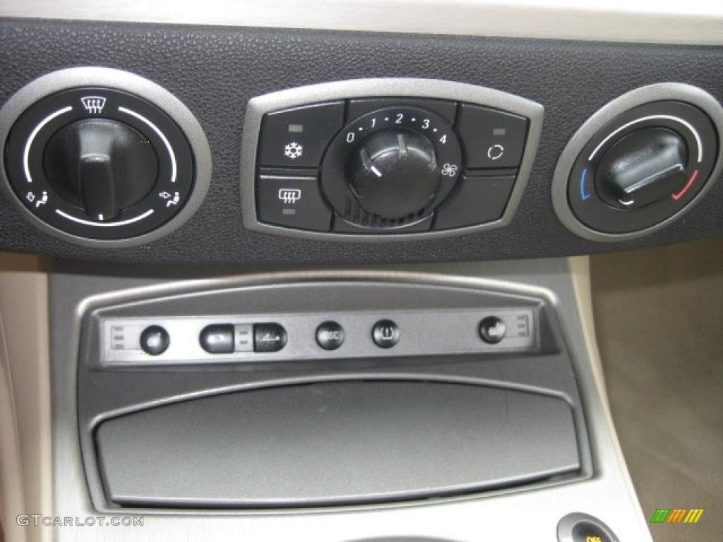 2004 Z4 2.5i Roadster - Toledo Blue Metallic / Beige photo #24