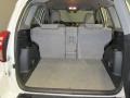 Super White - RAV4 4WD Photo No. 6