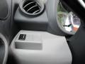 Super White - RAV4 4WD Photo No. 13