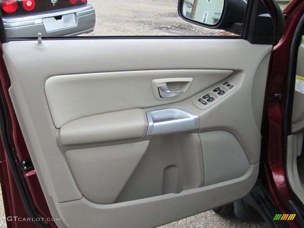 2004 XC90 T6 AWD - Ruby Red Metallic / Taupe/Light Taupe photo #17