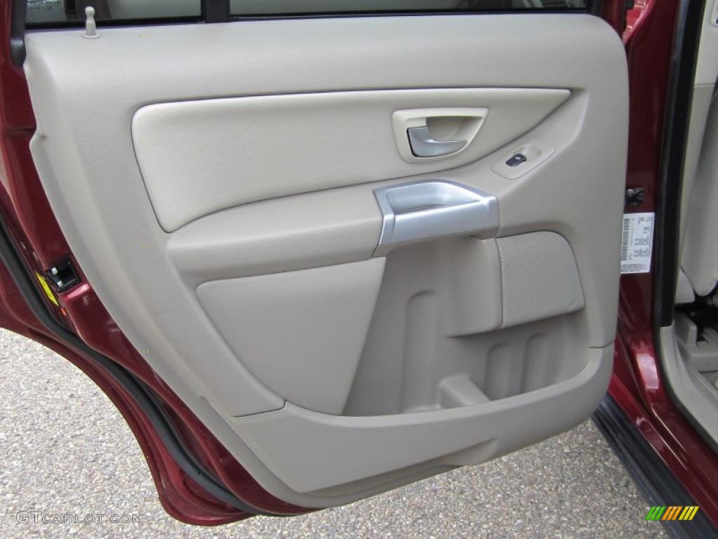 2004 XC90 T6 AWD - Ruby Red Metallic / Taupe/Light Taupe photo #19
