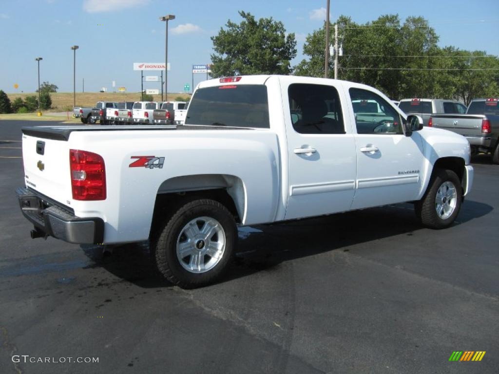 2009 Silverado 1500 LTZ Crew Cab 4x4 - Summit White / Light Cashmere photo #5