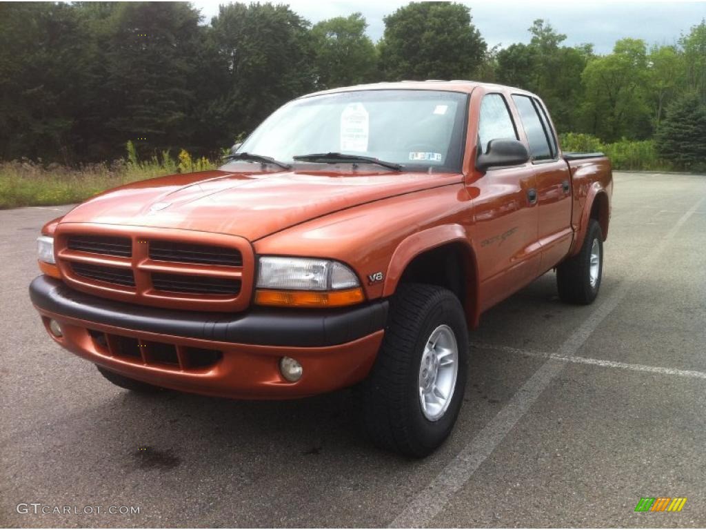 2000 Dakota Sport Crew Cab 4x4 - Amber Fire Pearl / Mist Gray photo #1