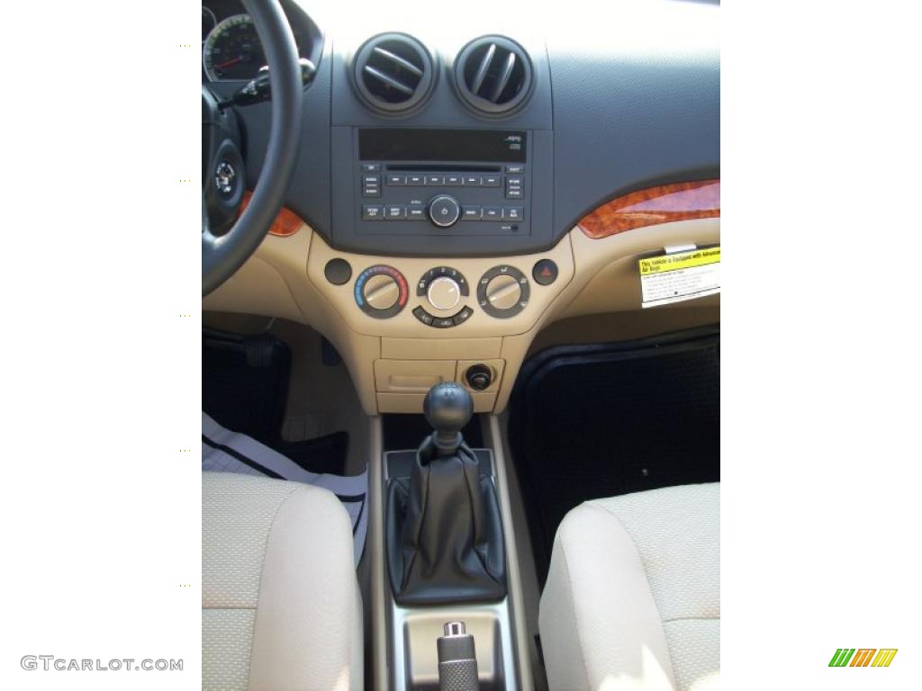 2010 Aveo LT Sedan - Sport Red / Neutral photo #5