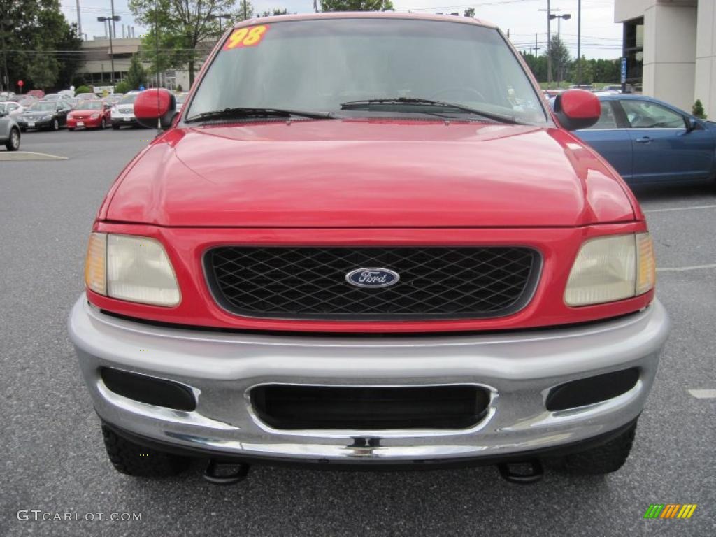 1998 F150 XLT SuperCab 4x4 - Bright Red / Medium Graphite photo #2