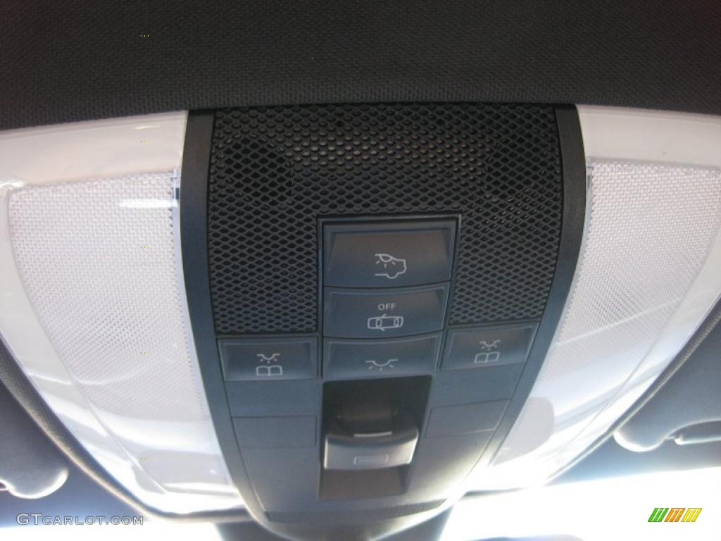 2008 C 300 Sport - Black / Black photo #15