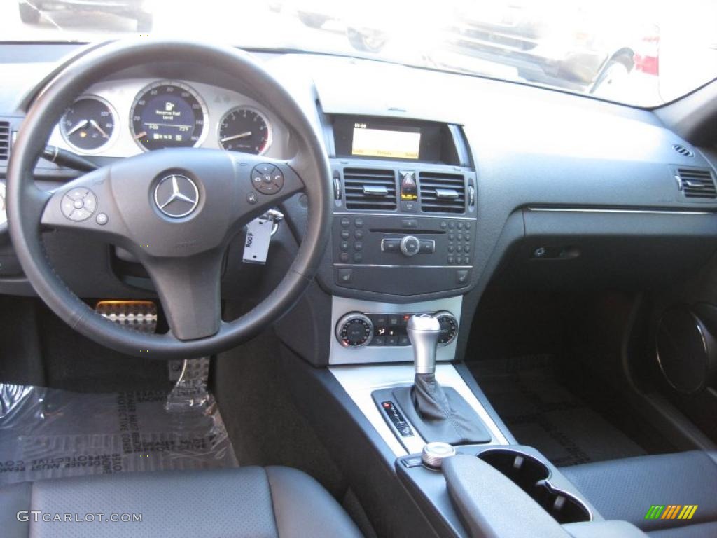 2008 C 300 Sport - Black / Black photo #21