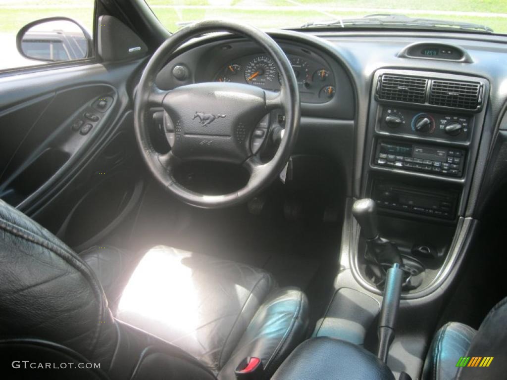 1997 Mustang GT Coupe - Black / Dark Charcoal photo #6