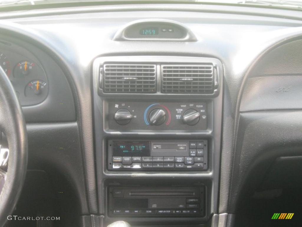 1997 Mustang GT Coupe - Black / Dark Charcoal photo #26
