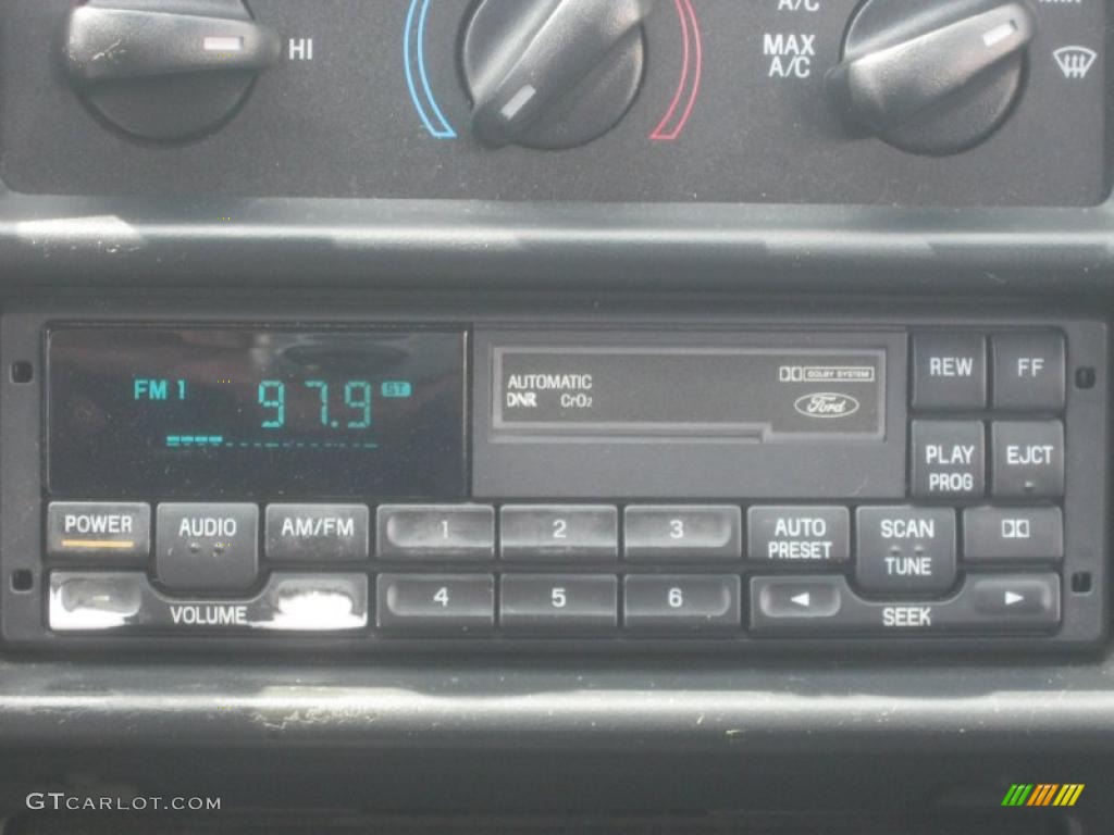 1997 Mustang GT Coupe - Black / Dark Charcoal photo #27
