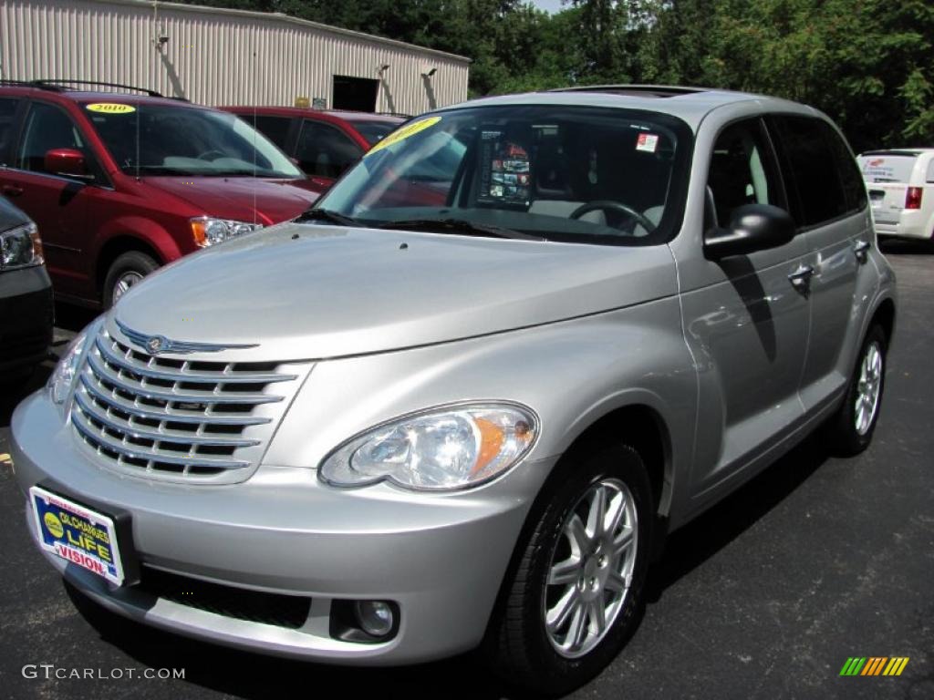 Bright Silver Metallic Chrysler PT Cruiser