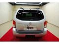 Silver Lightning Metallic - Pathfinder LE Photo No. 5