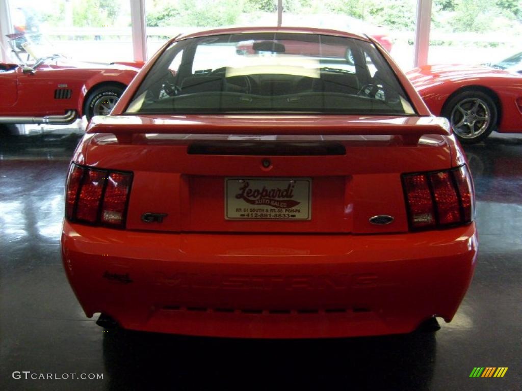2001 Mustang GT Coupe - Performance Red / Dark Charcoal photo #6