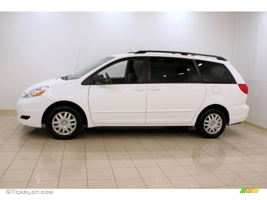 2010 Sienna LE - Super White / Taupe photo #4