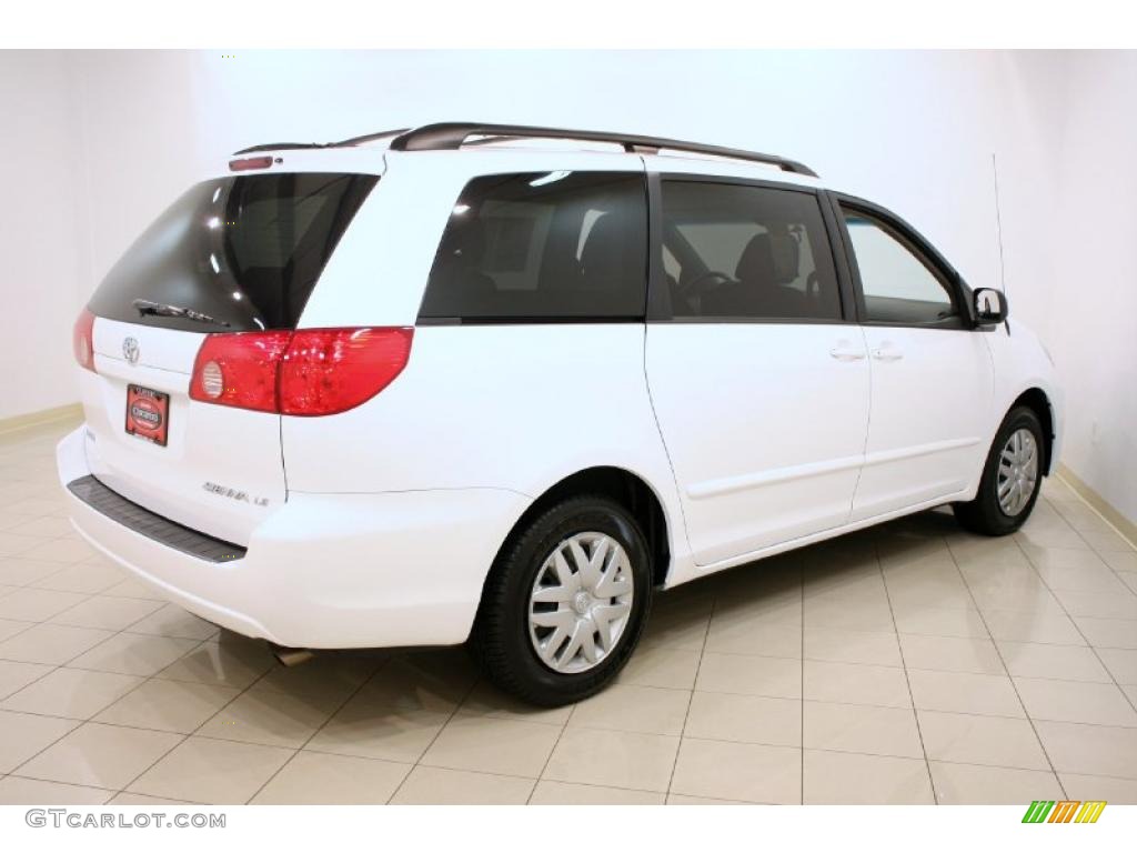 2010 Sienna LE - Super White / Taupe photo #7