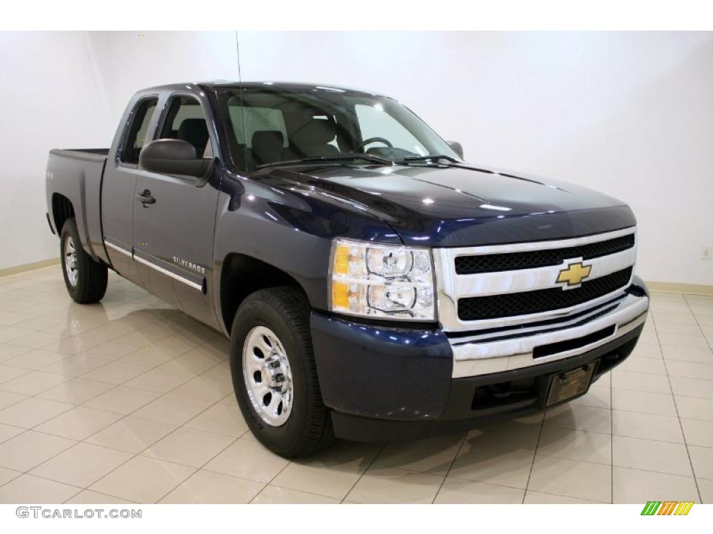 2010 Silverado 1500 LT Extended Cab 4x4 - Imperial Blue Metallic / Ebony photo #1