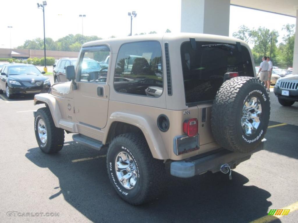 1999 Wrangler Sahara 4x4 - Desert Sand Pearlcoat / Camel/Dark Green photo #5