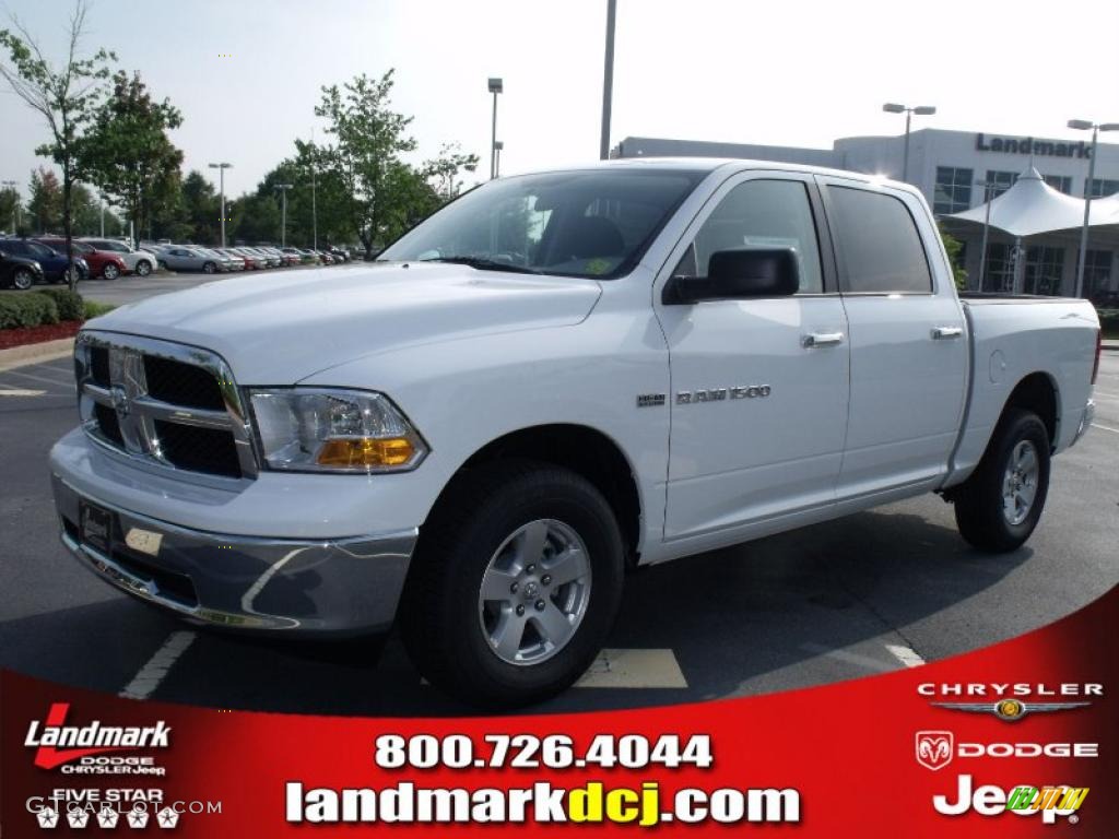 2011 Ram 1500 SLT Crew Cab 4x4 - Bright White / Dark Slate Gray/Medium Graystone photo #1