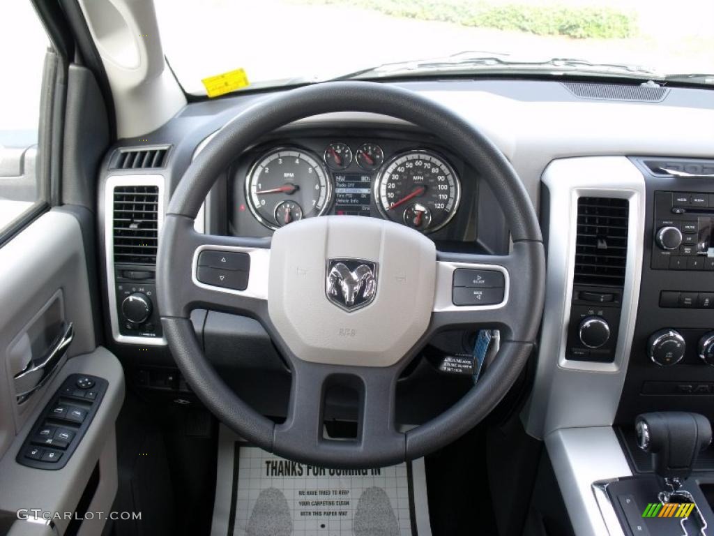 2011 Ram 1500 SLT Crew Cab 4x4 - Bright White / Dark Slate Gray/Medium Graystone photo #12