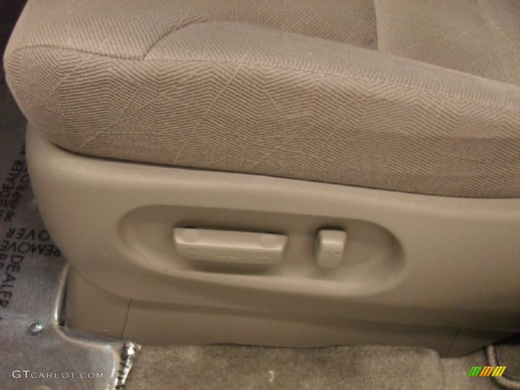 2010 Odyssey EX - Alabaster Silver Metallic / Gray photo #9