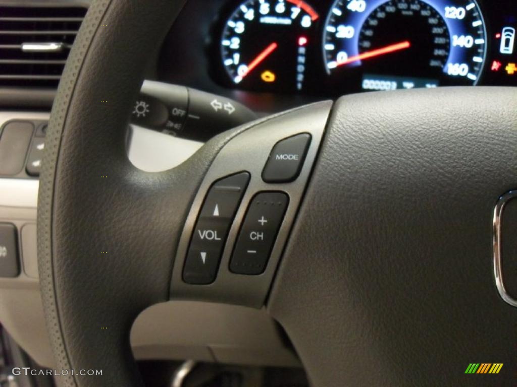 2010 Odyssey EX - Alabaster Silver Metallic / Gray photo #11