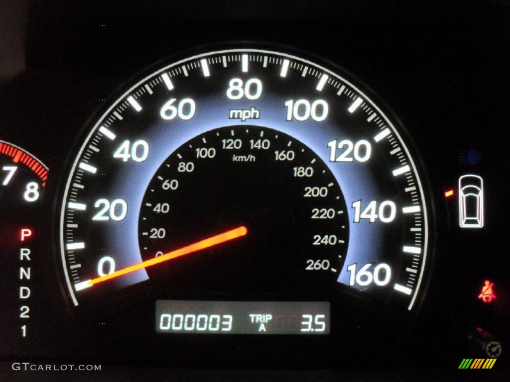 2010 Odyssey EX - Alabaster Silver Metallic / Gray photo #12