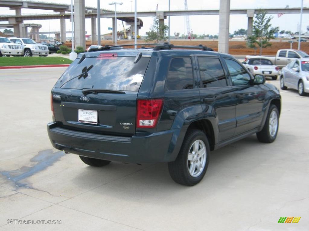 2005 Grand Cherokee Laredo - Deep Beryl Green Pearl / Medium Slate Gray photo #5