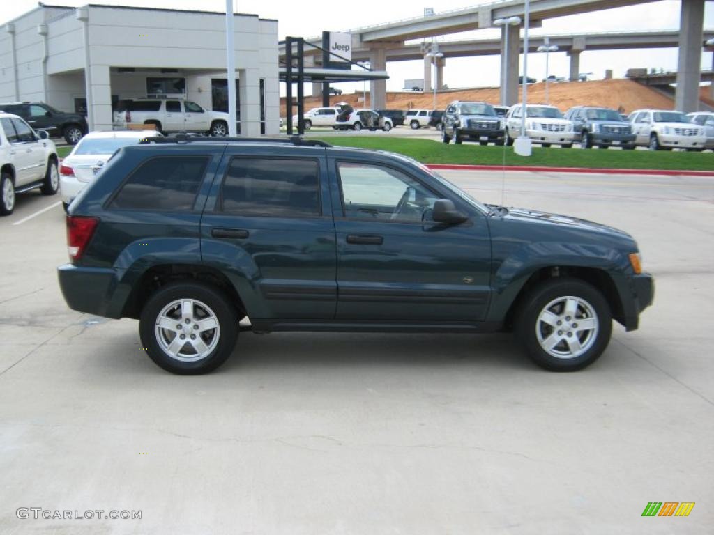 2005 Grand Cherokee Laredo - Deep Beryl Green Pearl / Medium Slate Gray photo #6