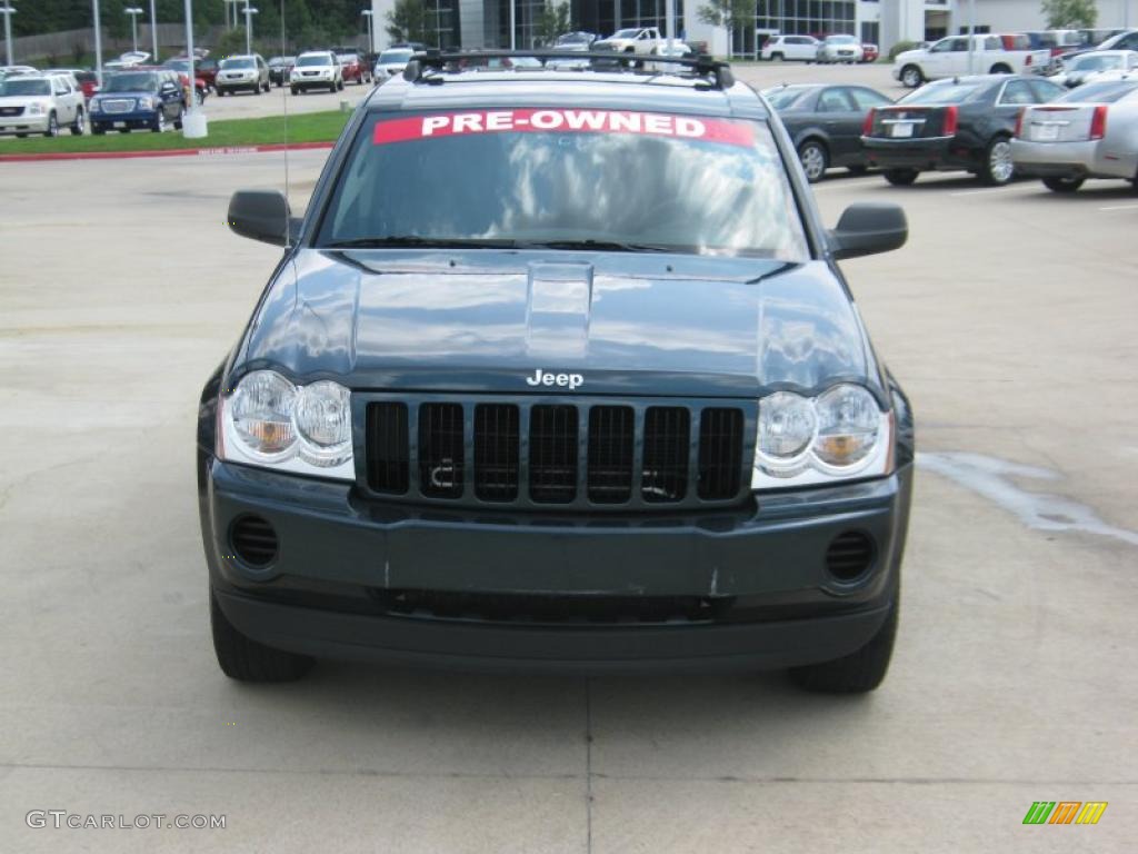 2005 Grand Cherokee Laredo - Deep Beryl Green Pearl / Medium Slate Gray photo #8