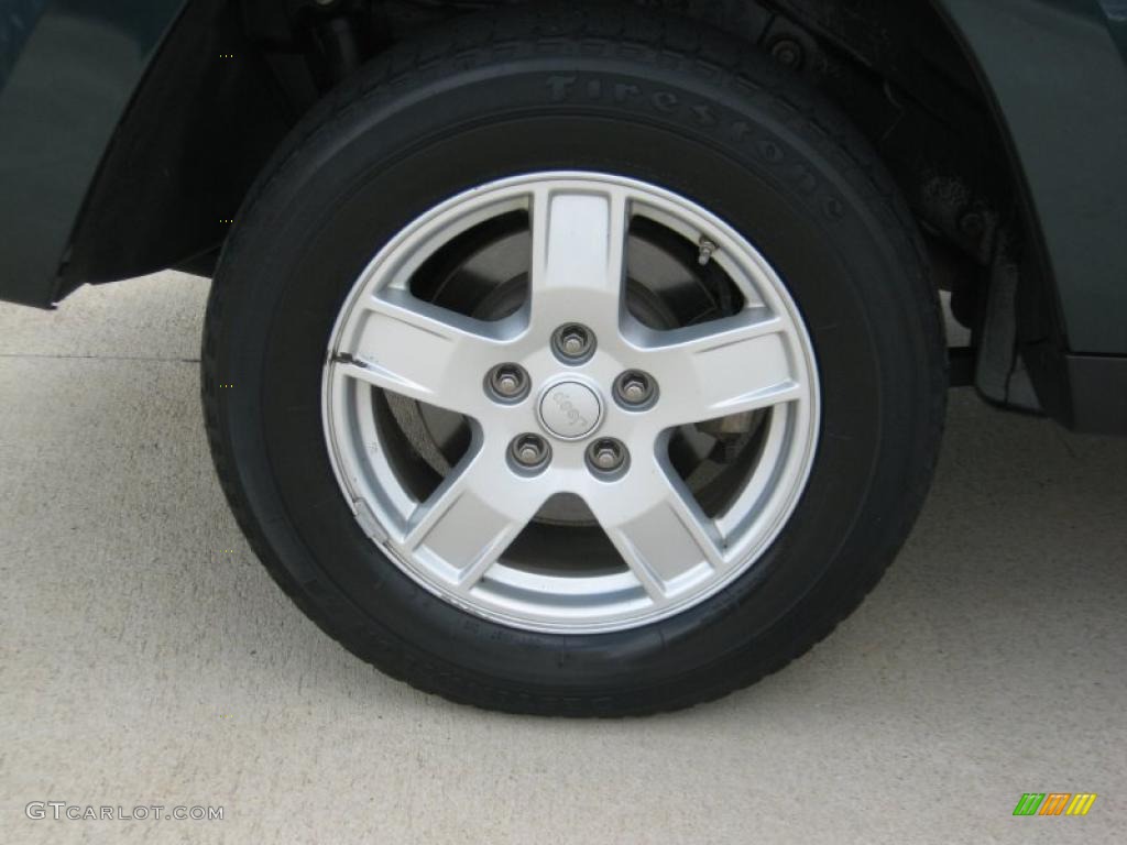 2005 Grand Cherokee Laredo - Deep Beryl Green Pearl / Medium Slate Gray photo #18