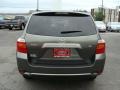 Cypress Green Pearl - Highlander  Photo No. 5